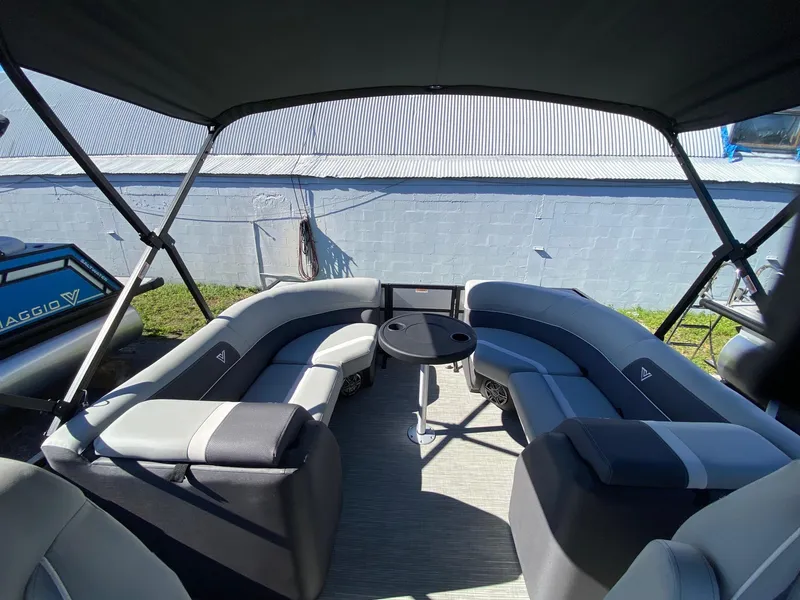 Slide: The Image of Viaggio Lago 22U 2024 - 16