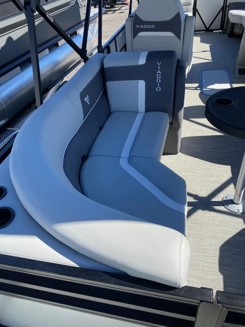 Slide: The Image of Viaggio Lago 22U 2024 - 22