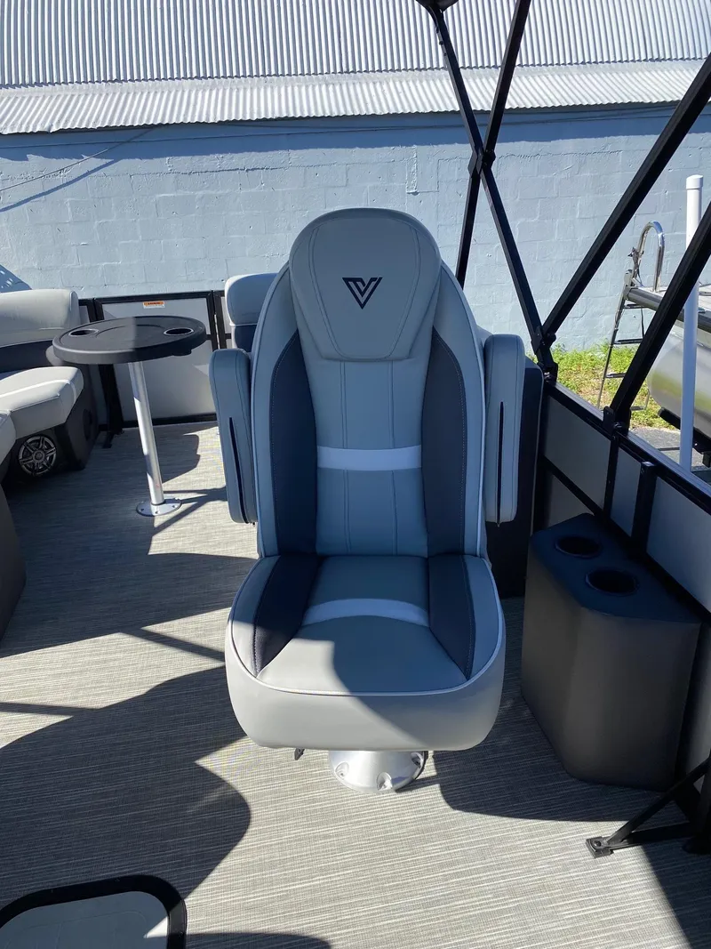 Slide: The Image of Viaggio Lago 22U 2024 - 8