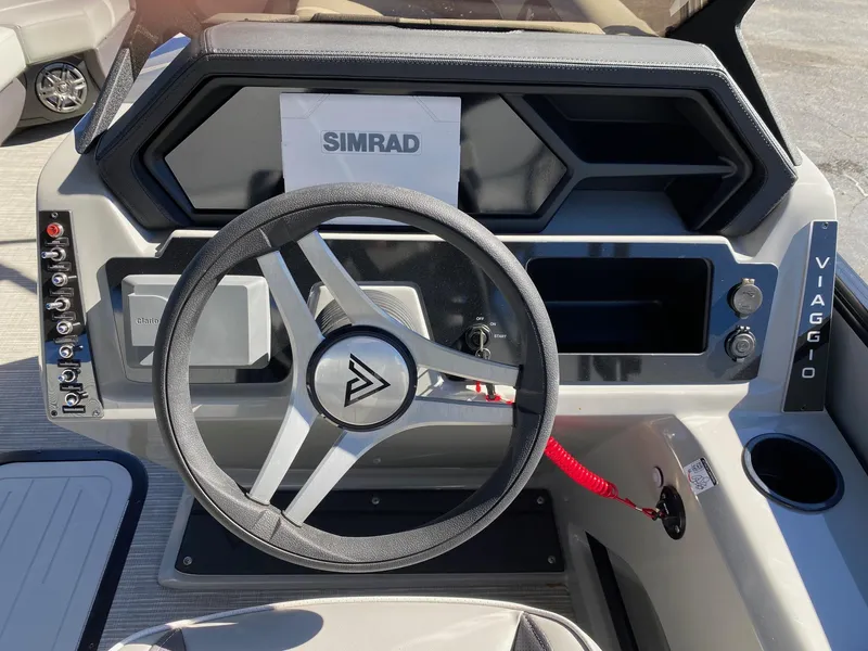 Slide: The Image of Viaggio Lago 22U 2024 - 9