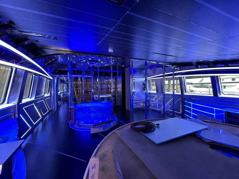 Slide: The Image of Heesen 141 Motor Yacht 1992 - 72