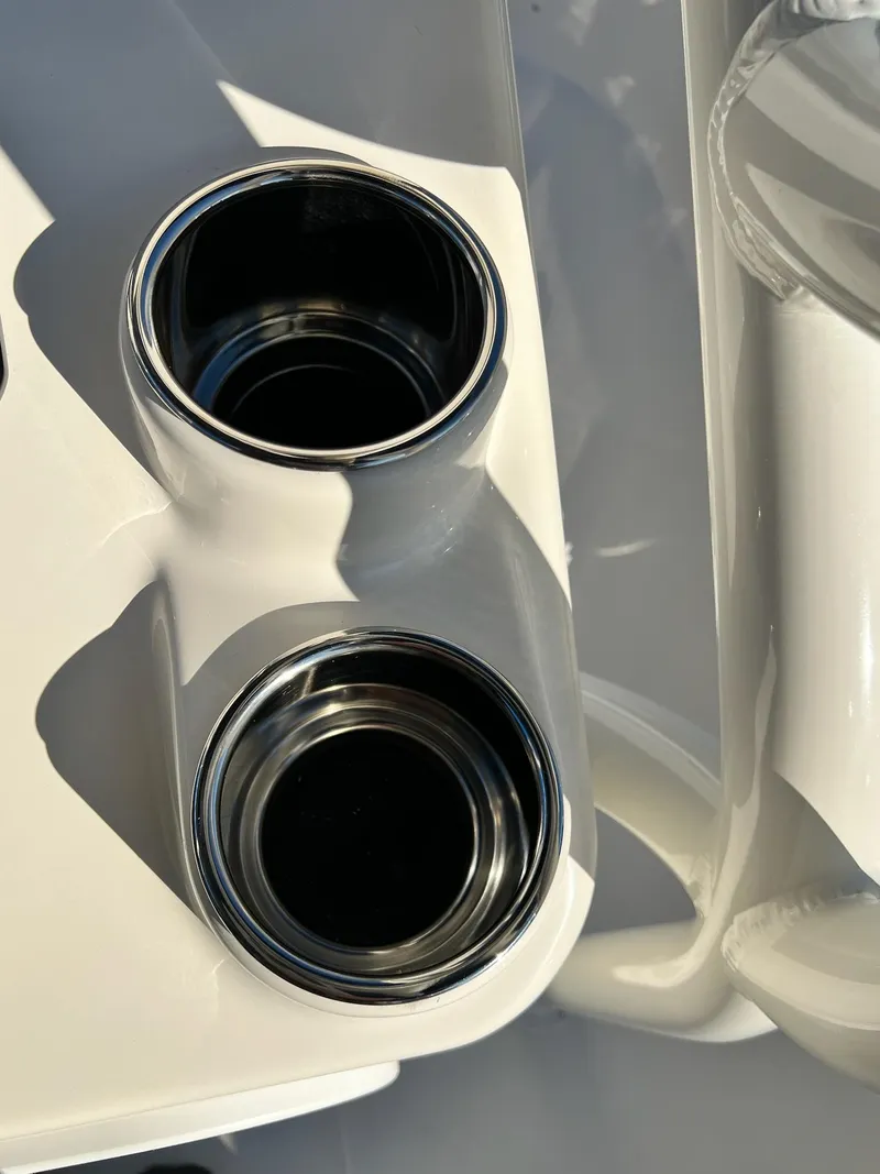 Slide: The Image of Skeeter SX230 2024 - 41