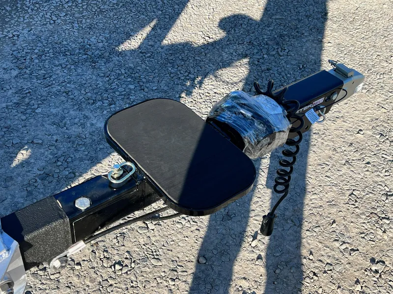 Slide: The Image of Skeeter SX230 2024 - 47