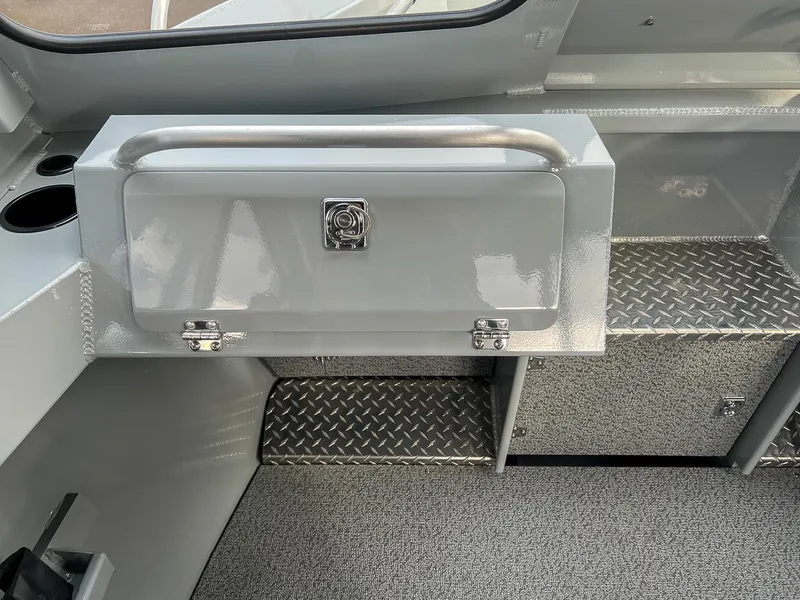 Slide: The Image of Hewescraft 210 Sea Runner HT 2024 - 12