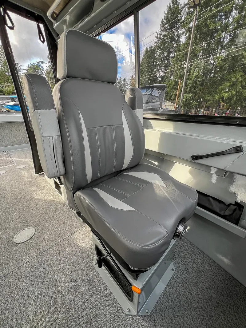 Slide: The Image of Hewescraft 210 Sea Runner HT 2024 - 14