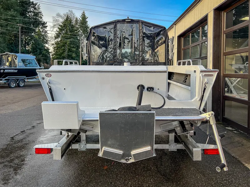 Slide: The Image of North River 24' Seahawk 2026 - 4