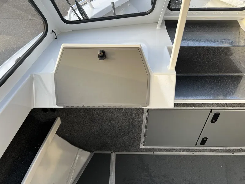 Slide: The Image of North River 24' Seahawk 2026 - 8