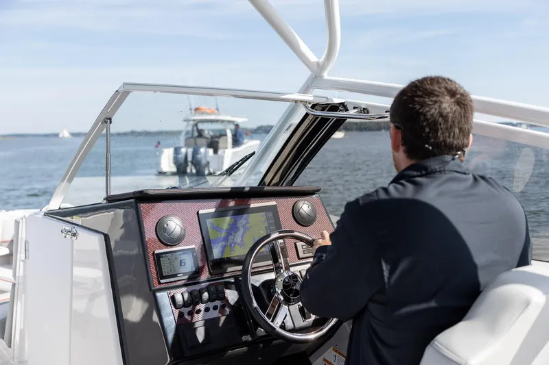 Slide: The Image of Solara 250 Dual Console 2024 - 34