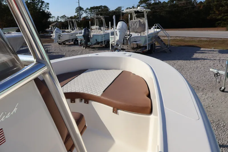 Slide: The Image of Pioneer 180 Sportfish 2022 - 18