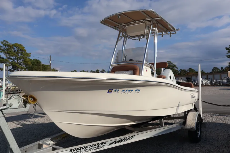 Slide: The Image of Pioneer 180 Sportfish 2022 - 2