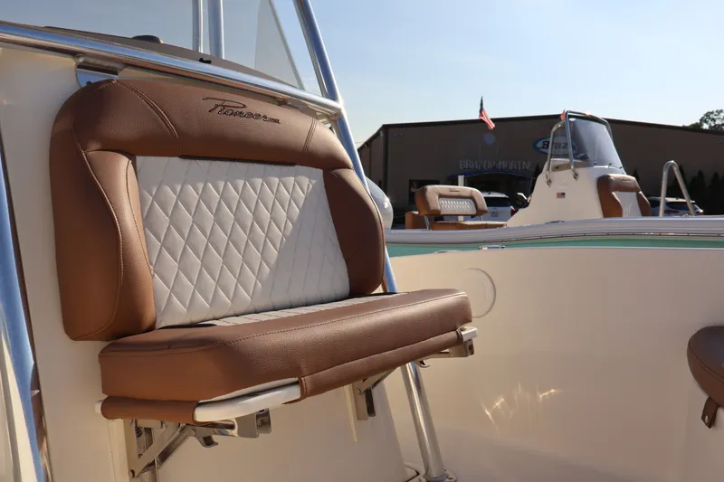 Slide: The Image of Pioneer 180 Sportfish 2022 - 9