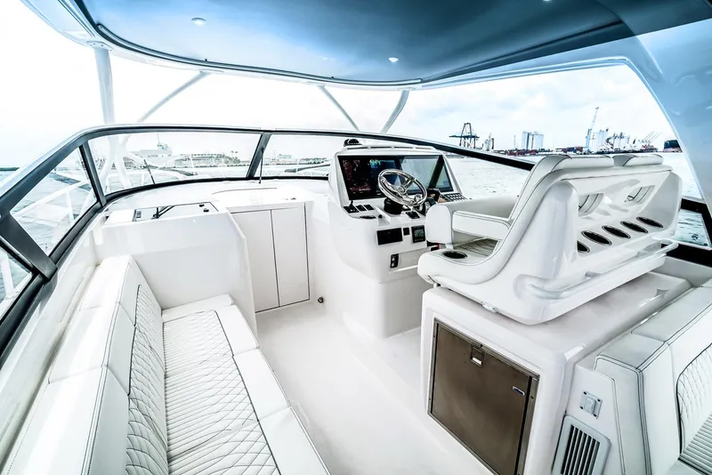 Slide: The Image of Manufacturer Provided Image - 10