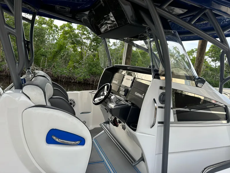 Slide: The Image of Nor-Tech 390 Sport 2021 - 54