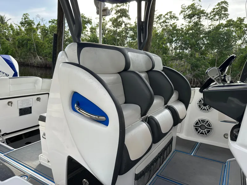Slide: The Image of Nor-Tech 390 Sport Center Console 2021 - 58