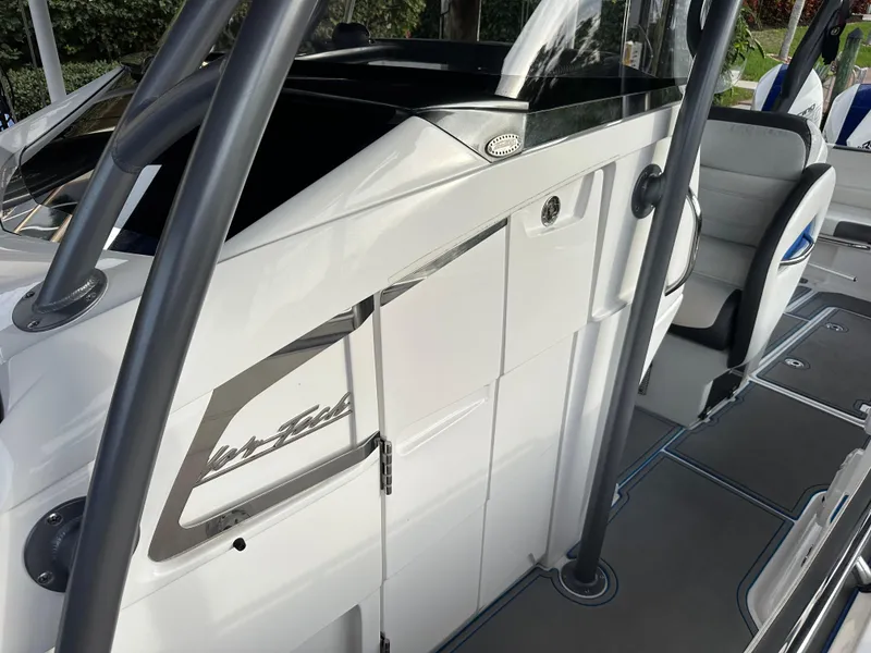 Slide: The Image of Nor-Tech 390 Sport Center Console 2021 - 61