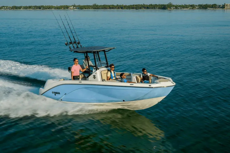 Slide: The Image of Yamaha 222 FSH Sport 2024 - 0