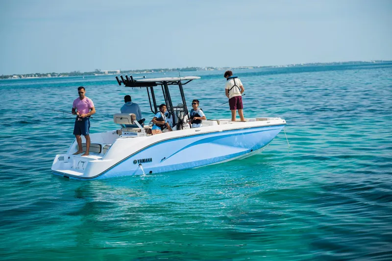 Slide: The Image of Yamaha 222 FSH Sport 2024 - 11