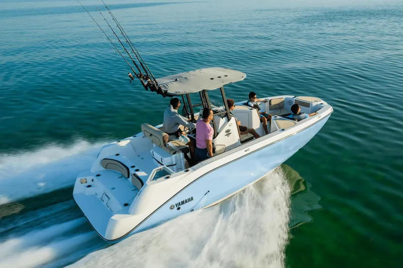 Slide: The Image of Yamaha 222 FSH Sport 2024 - 3