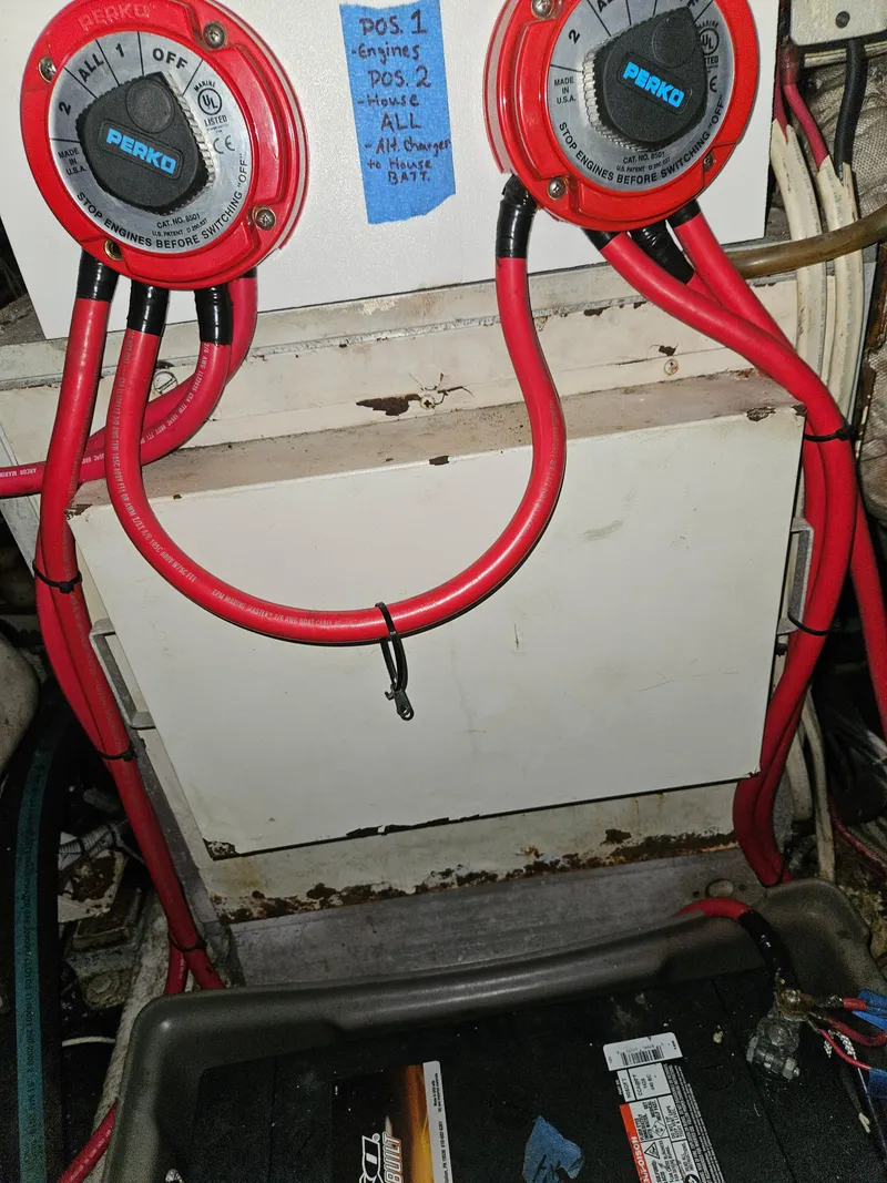 Slide: The Image of Maxum 4100 SCA 2000 - 58