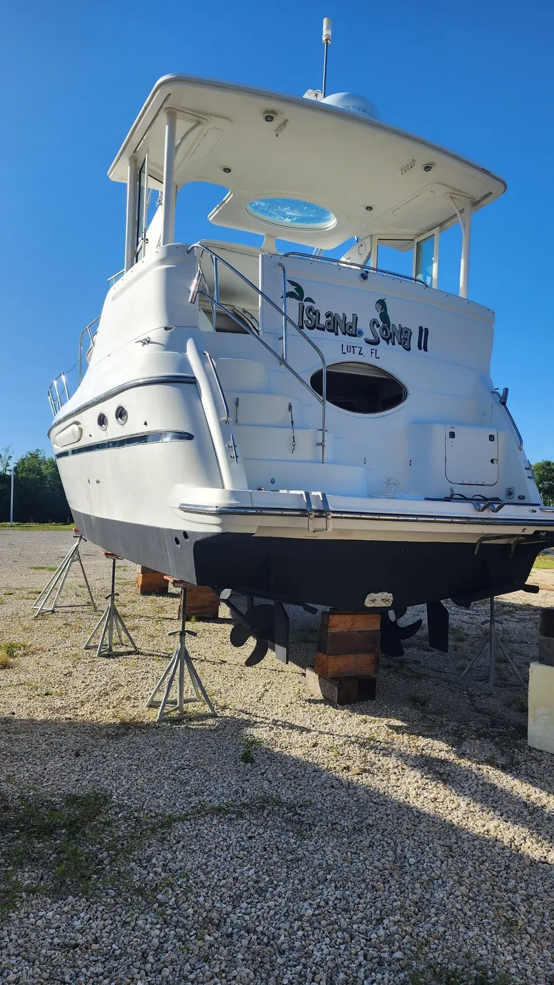 Slide: The Image of Molded in Steps Swim Platform to Aft Deck - 6