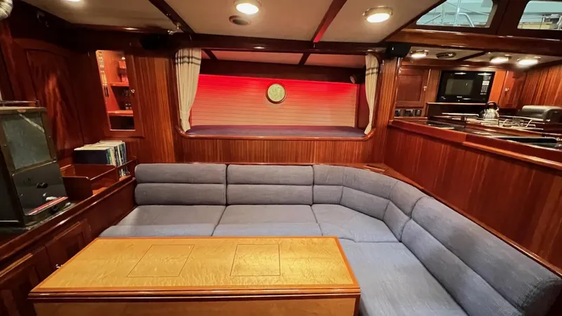 Slide: The Image of Lyman-Morse Sparkman & Stephens Sloop 2004 - 51