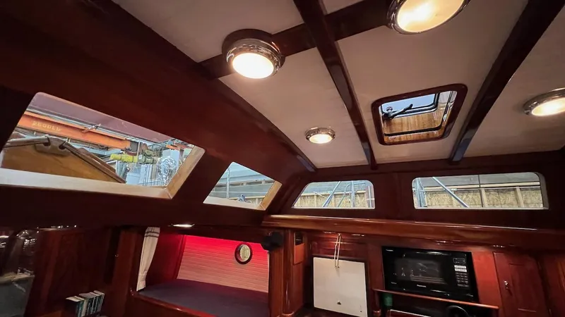 Slide: The Image of Lyman-Morse Sparkman & Stephens Sloop 2004 - 76