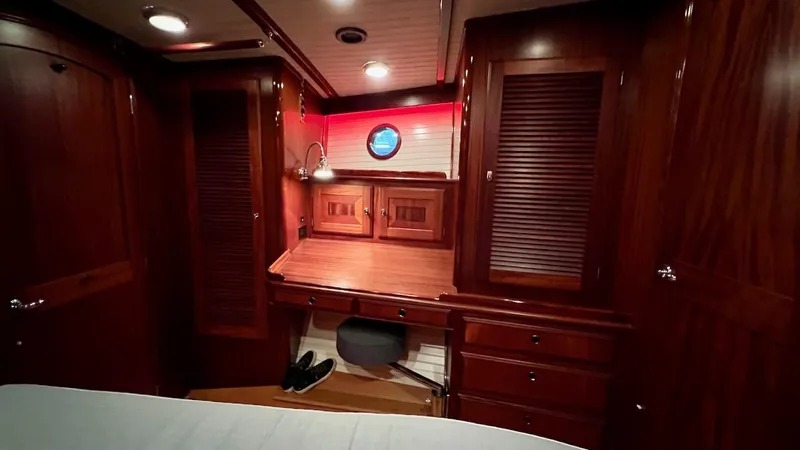 Slide: The Image of Lyman-Morse Sparkman & Stephens Sloop 2004 - 84