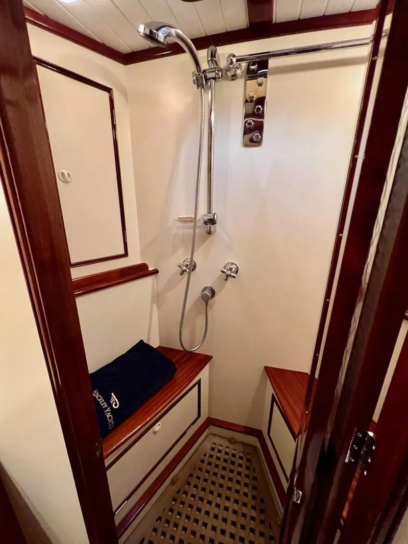 Slide: The Image of Lyman-Morse Sparkman & Stephens Sloop 2004 - 89