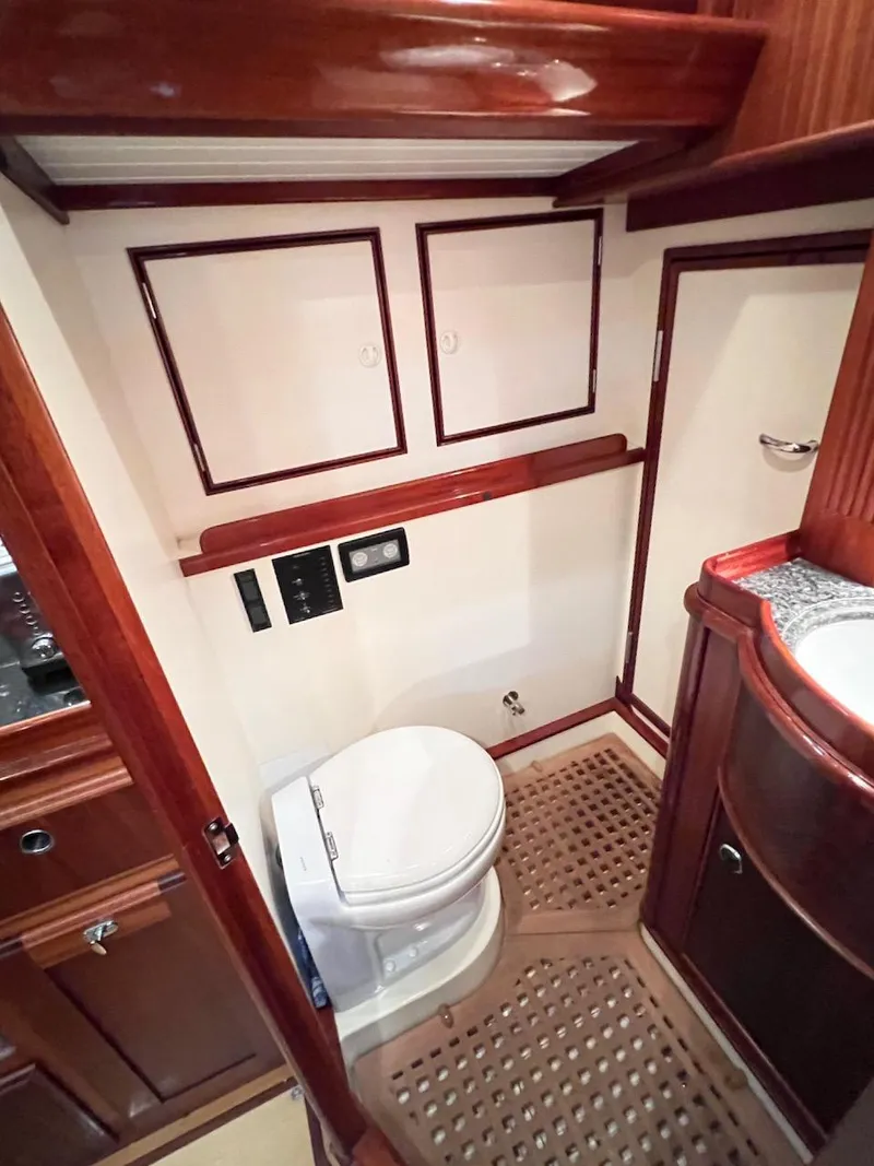 Slide: The Image of Lyman-Morse Sparkman & Stephens Sloop 2004 - 95