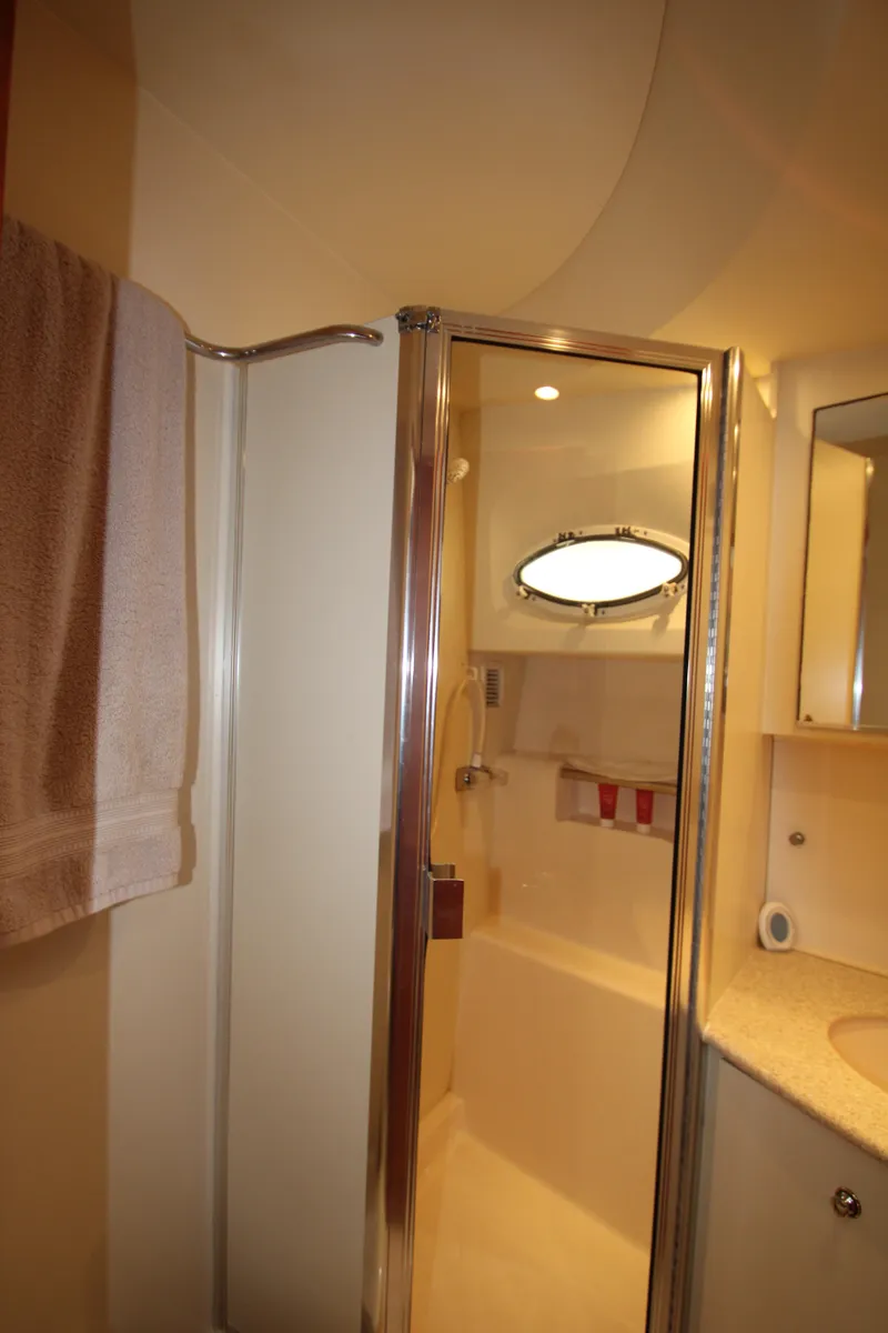 Slide: The Image of Silverton 392 Motor Yacht 2000 - 116