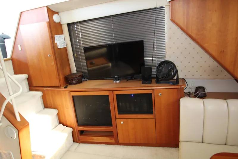 Slide: The Image of Silverton 392 Motor Yacht 2000 - 72