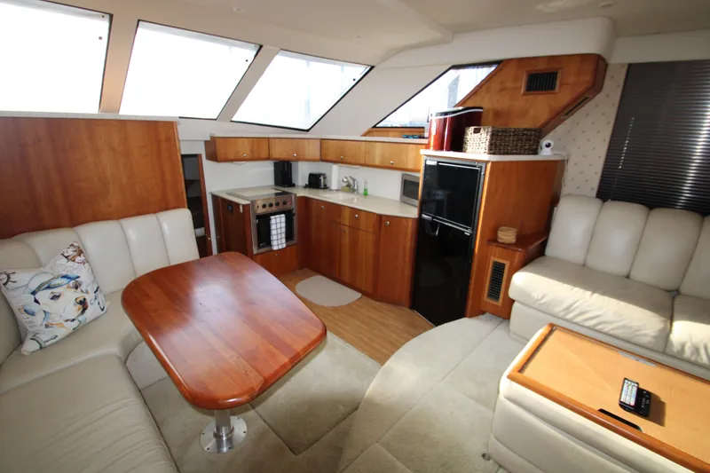 Slide: The Image of Silverton 392 Motor Yacht 2000 - 73