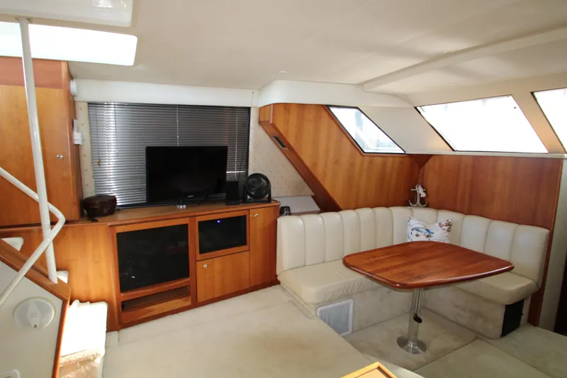 Slide: The Image of Silverton 392 Motor Yacht 2000 - 82