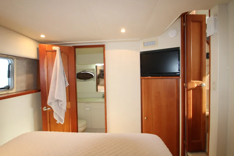 Slide: The Image of Silverton 392 Motor Yacht 2000 - 88