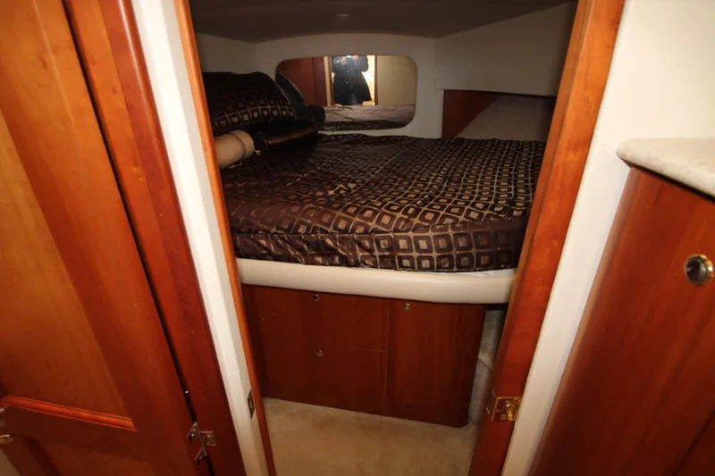 Slide: The Image of Silverton 392 Motor Yacht 2000 - 94