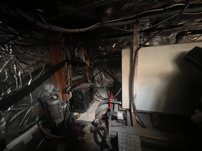 Slide: The Image of Canyon Bay 40 1988 - 87