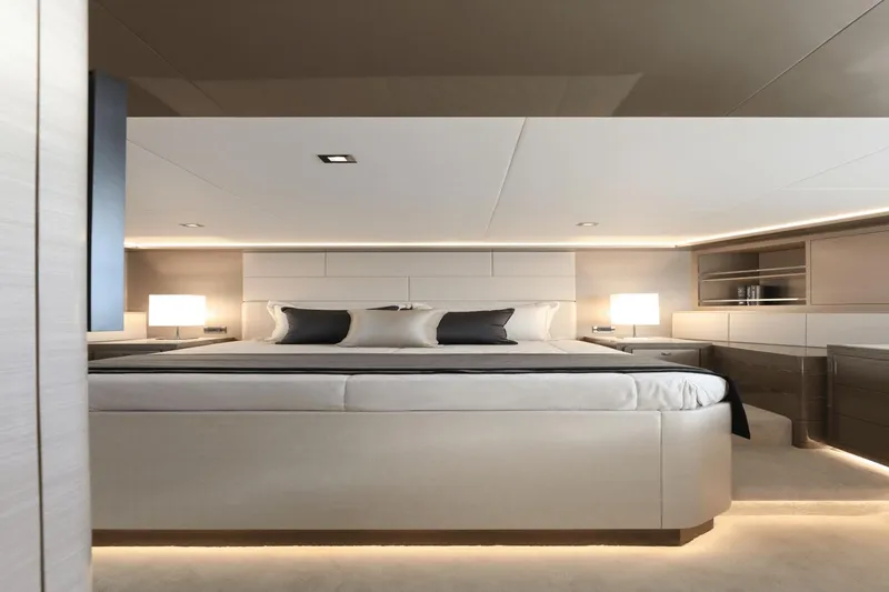 Slide: The Image of Luxurious master bedroom on the 2023 Ocean Alexander 32E yacht. - 26