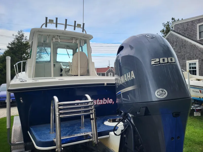 Slide: The Image of 2018 Steiger Craft 21 DV MIAMI boat with Yamaha 200 outboard motor. - 14