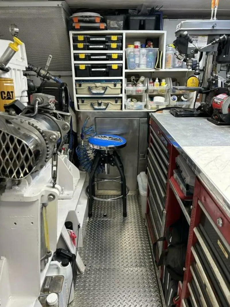 Slide: The Image of Palmer Johnson 110 Cruising Sloop 1983 - 70