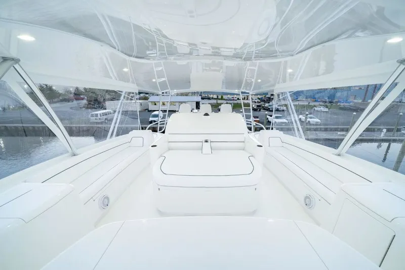 Slide: The Image of Viking 90 Enclosed Bridge 2027 - 12