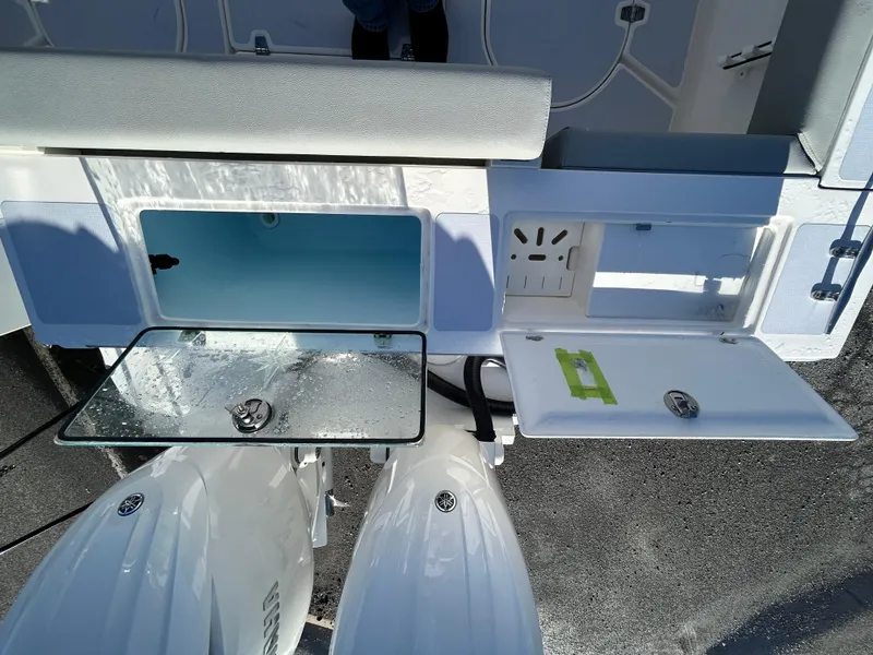 Slide: The Image of North Coast 255HT 2024 - 4