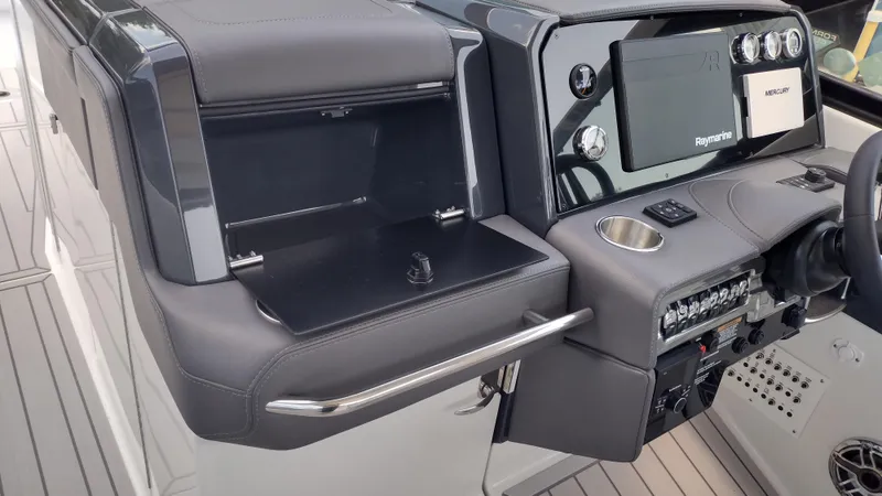 Slide: The Image of Formula 330 CBR 2026 - 63