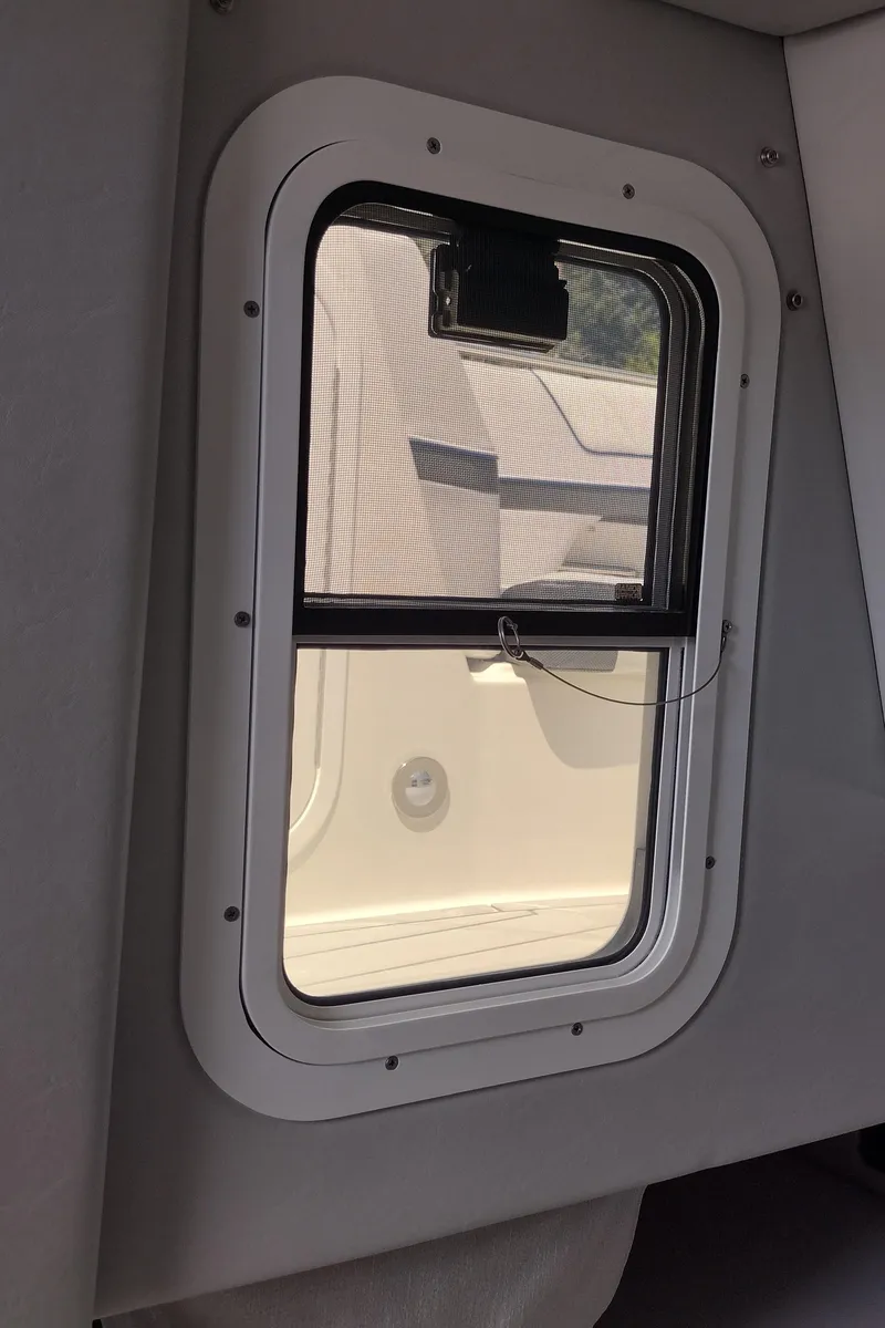 Slide: The Image of Formula 330 CBR 2026 - 70