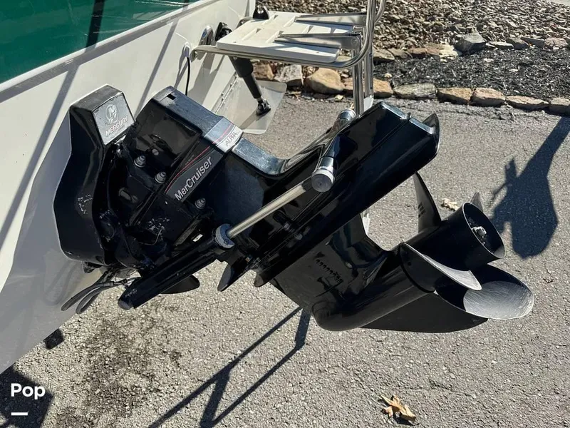 Slide: The Image of 2010 Trophy 2152 WA for sale in Rogers, AR - 12