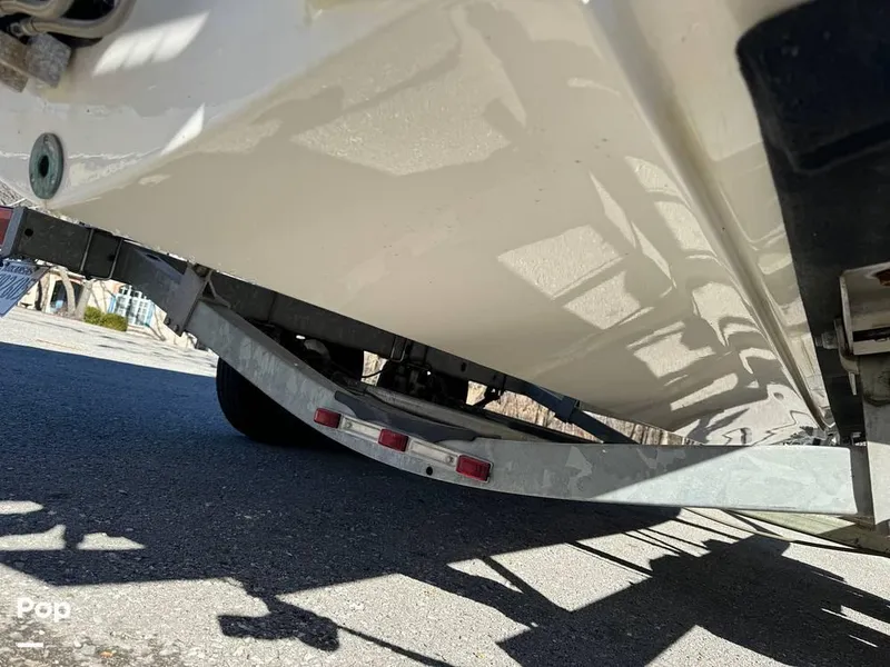 Slide: The Image of 2010 Trophy 2152 WA for sale in Rogers, AR - 14