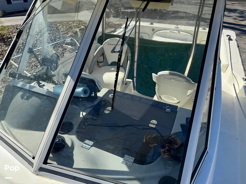 Slide: The Image of 2010 Trophy 2152 WA for sale in Rogers, AR - 18