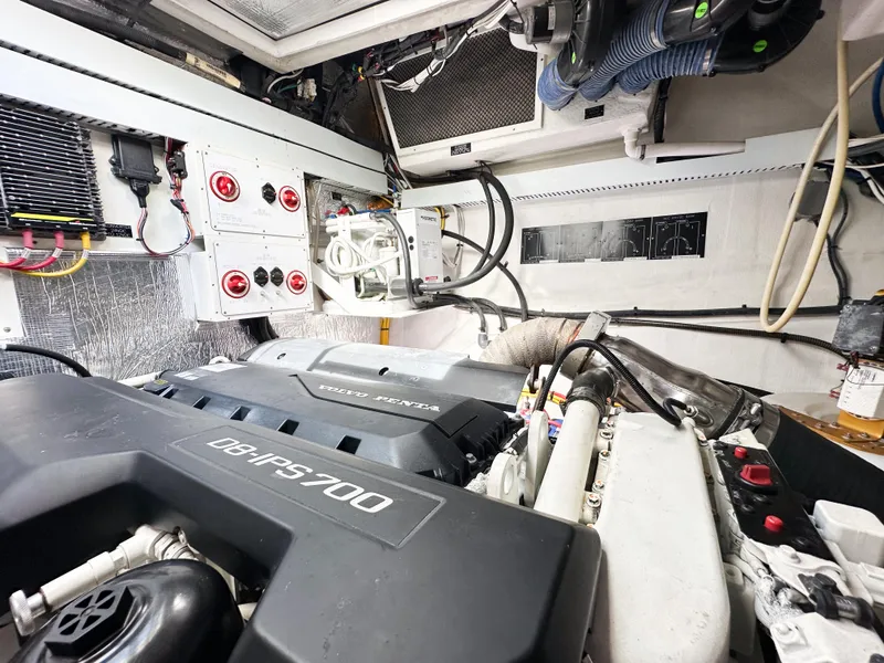 Slide: The Image of Cruisers 50 Cantius 2019 - 50