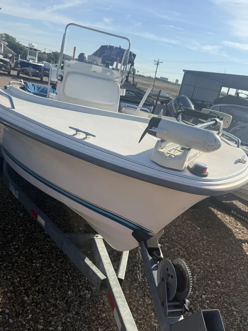 Slide: The Image of Wellcraft FISH 18 CENTER CONSOLE 1993 - 3