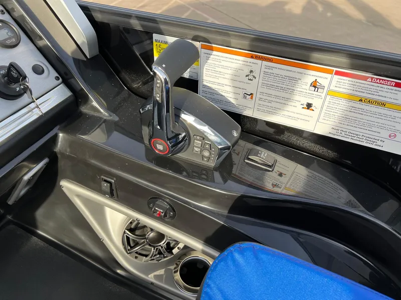 Slide: The Image of Trifecta 25Sport C9 DC 3.0 2024 - 21