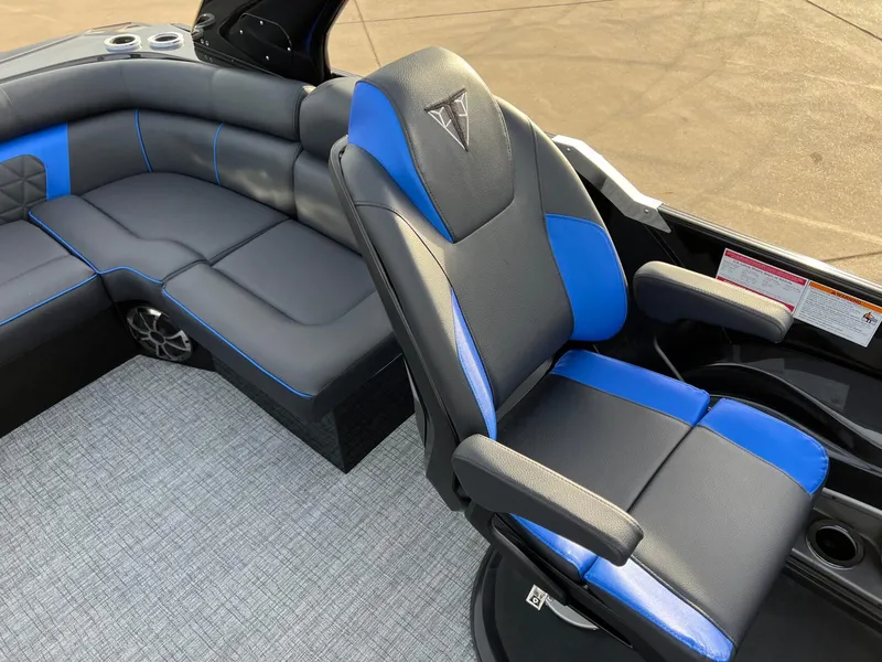 Slide: The Image of Trifecta 25Sport C9 DC 3.0 2024 - 24